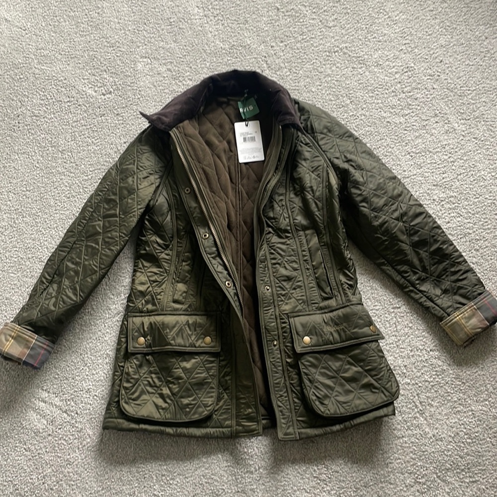 Barbour Beadnell Polarquilt coat in Olive
